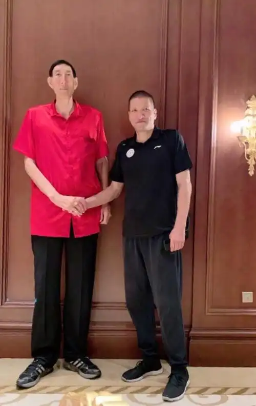 【图片】鲍喜顺秒巴特尔多少【身高吧】_百度贴吧