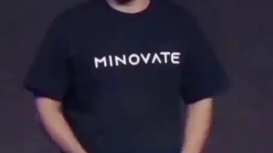 古振兴一直坚持运营迷你世界 notch却抛弃了我的世界 这就是两款游戏