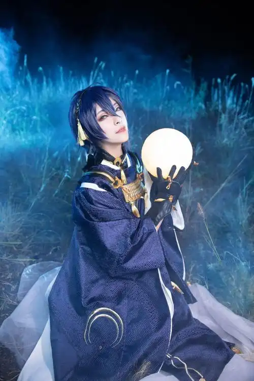 一起来cos盘点〕男装大佬!超强coser-月尘