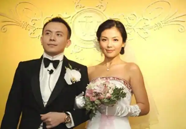 回顾刘涛新戏播出和小鲜肉亲到腿软合不拢嘴本性终于暴露了