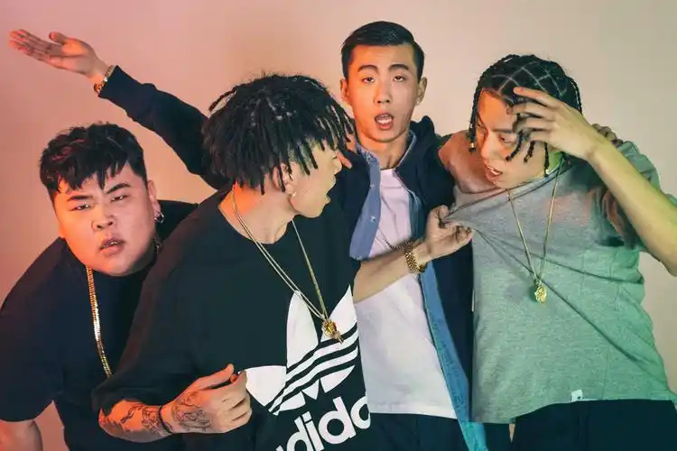 higher brothers