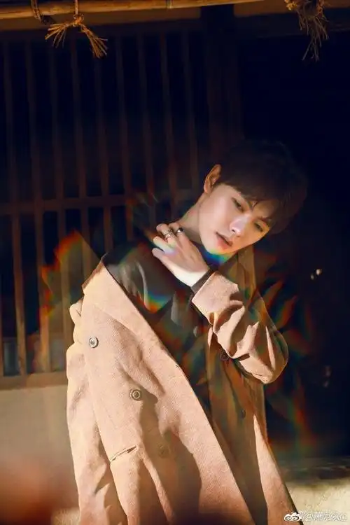 肖宇梁超话#肖宇梁##向全世界安利肖宇梁#  疯狂沉