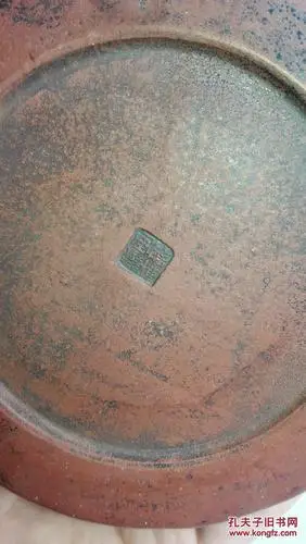 清代手工雕刻紫砂名家,作品笔筒,古朴典雅自然,包浆好 拍品编号