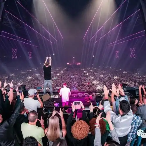 【官方精选】酒吧/抖腿/摇头/蹦迪/操栏杆