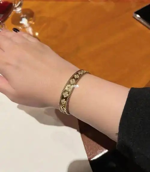 梵克雅宝万花筒手镯