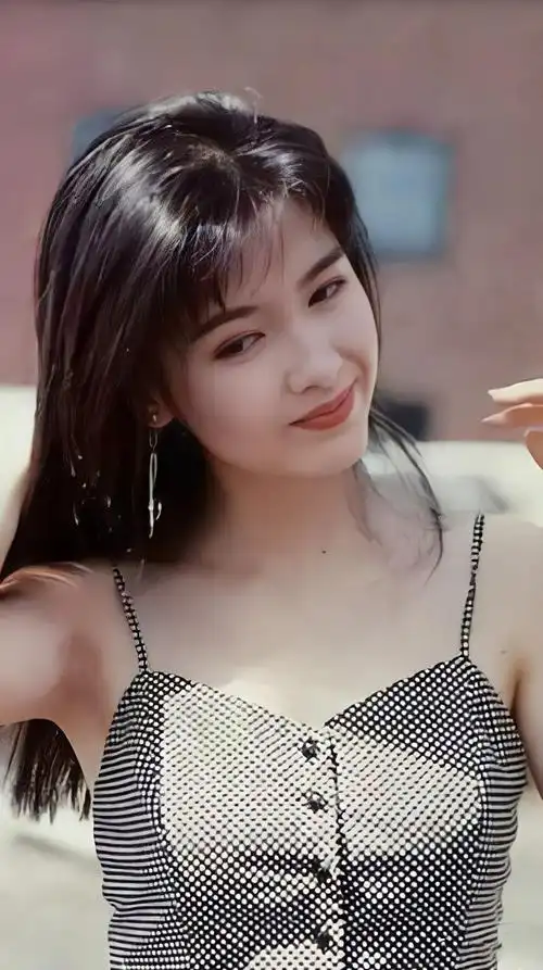 80年代至90年代中港台男人公认梦中情人——周慧敏