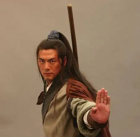 王晶捧他代替苗侨伟演燕南天,演纣王被吐槽太妖,今演元芳被骂惨