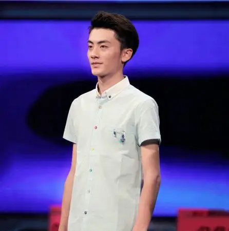 《非诚》大小"张嘉佳"同台 "校草"引夺爱大战