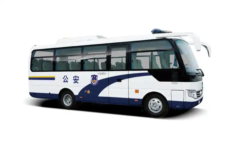 zk6729d6警力输送车 加大空间  舒适便捷