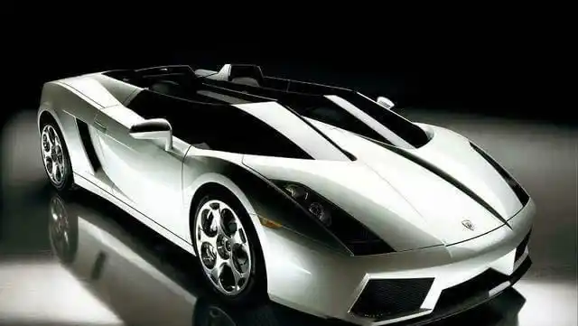 黄金跑车7298100亿元钻石跑车,世界上最贵的车第一名黄金跑车