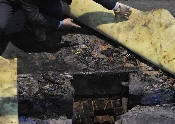 考古队进入康熙皇陵后,究竟发生了什么,至今封闭不对外开放_棺材_宫殿