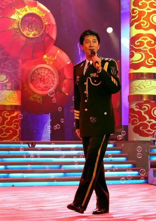 5岁庆宝像爸爸如复制粘贴比哥哥还要帅蔡国庆晒二胎正脸照