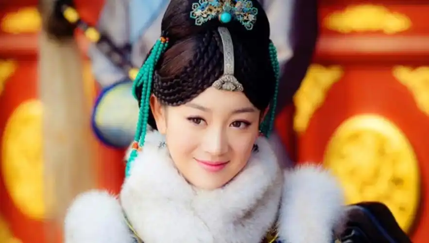 美人无泪:没整容前张檬饰演美艳动人的海兰珠古装集锦,超有灵气_哔哩