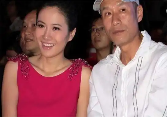 老戏骨刘佩琦:一路好走,结婚时和妻子偷户口本,晚年生活很幸福