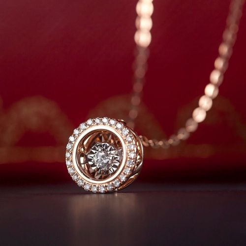 18k金钻石吊坠玫瑰金炫彩灵动南非钻石项链2020年新款彩金锁骨链