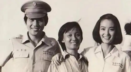 回顾导演刘立立和原配共侍一夫72岁原配儿子让其母腾位置