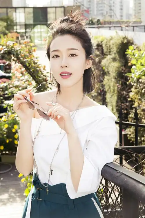 植物系生活颜丹晨去繁化简