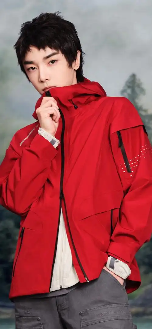 华晨宇美貌大赏##华晨宇李宁运动时尚产品全球代言人