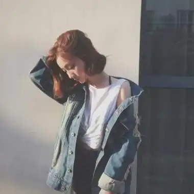 短发女生气质范头像深巷阳光下你美丽的侧脸