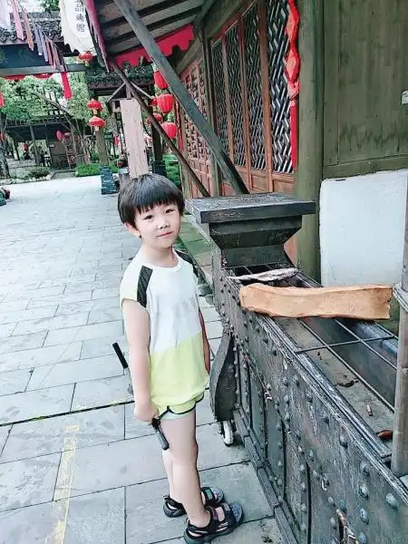 演员-【张瀚文的资料】