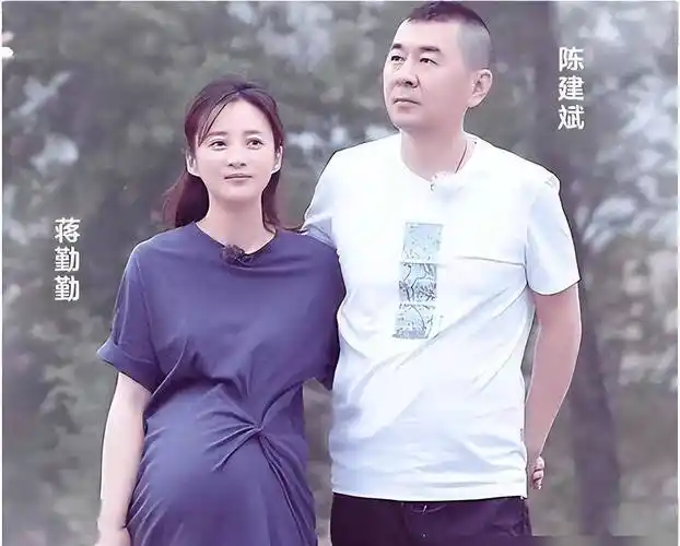 猛料!陈建斌自曝19年前抛弃吴越内幕,道破吴越为何至今不婚不孕