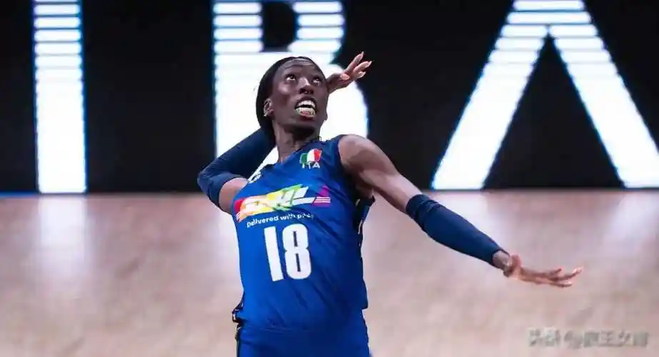 至于俄罗斯女排,尽管之前因为禁赛而错过了一些比赛,但球队的实力依然