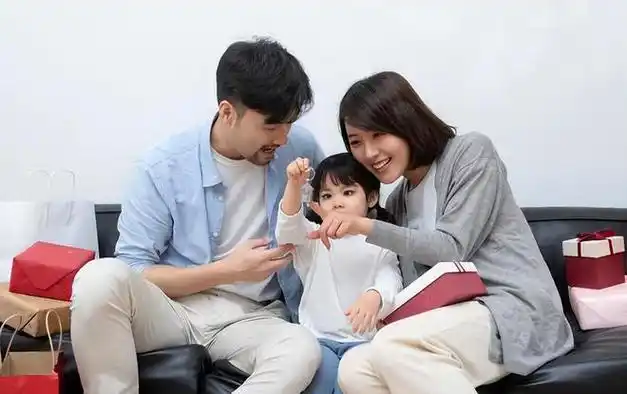 父母能陪伴孩子的时间仅有91个月知道后我也在思考如何当妈