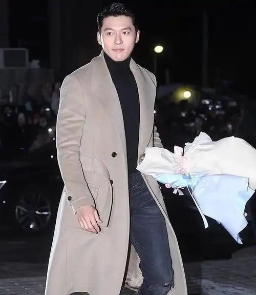 原创爱的迫降终映宴比结局甜玄彬孙艺珍穿情侣装坐一桌不避嫌