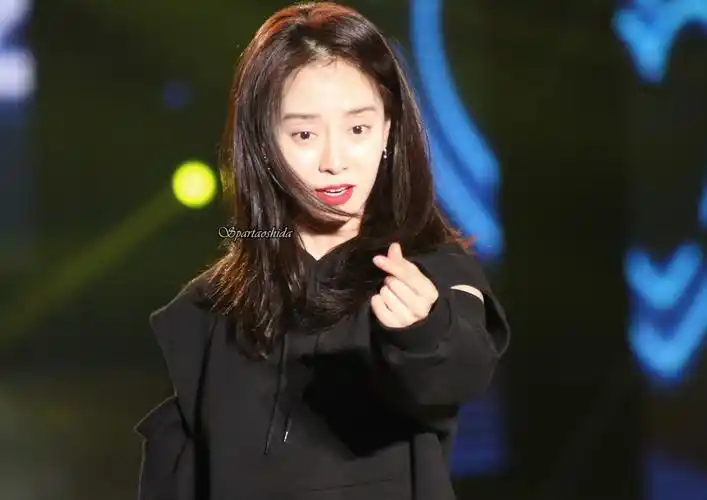 宋智孝 比心 - 堆糖,美图壁纸兴趣社区