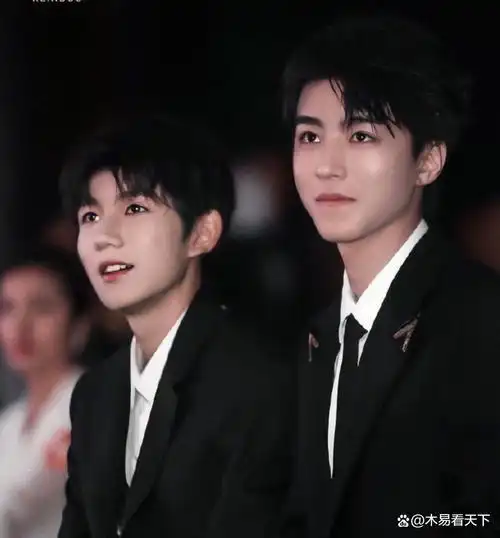 王源深情庆生王俊凯:兄弟!25岁继续追寻自己的热爱