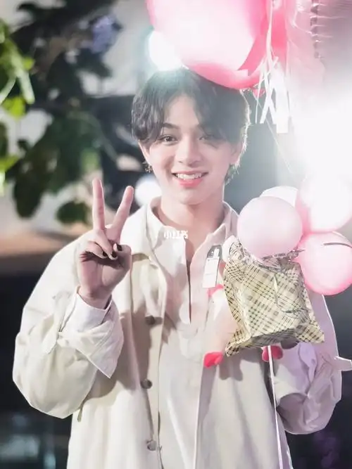 bas_小王子_mario_泰国曼谷_充电_brothers怎么样_足球_乒乓球_bas