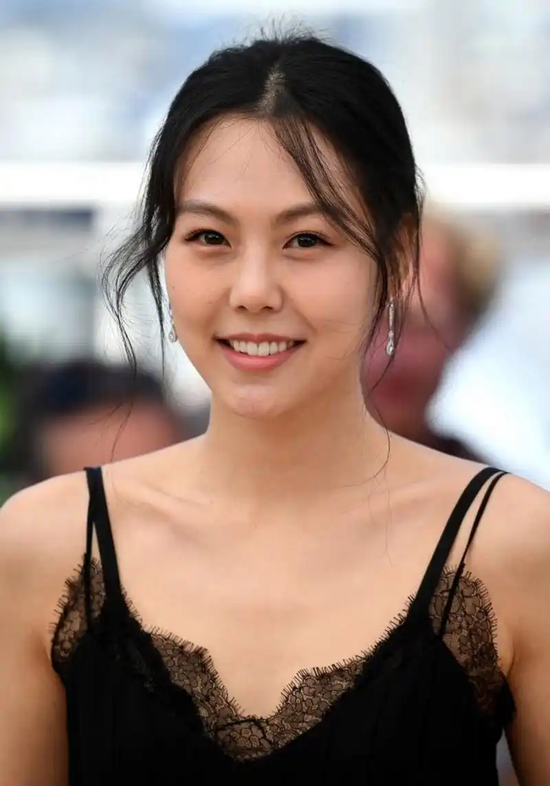 金敏喜,1982年3月出生,韩国影视女演员.