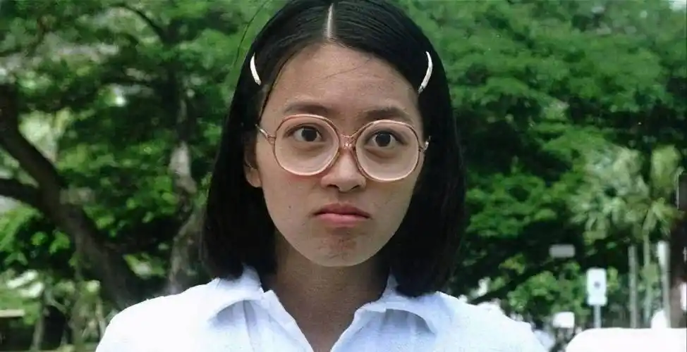 那一年周星驰跌入谷底,最终向现实低了头,找回王晶拍了这部港片