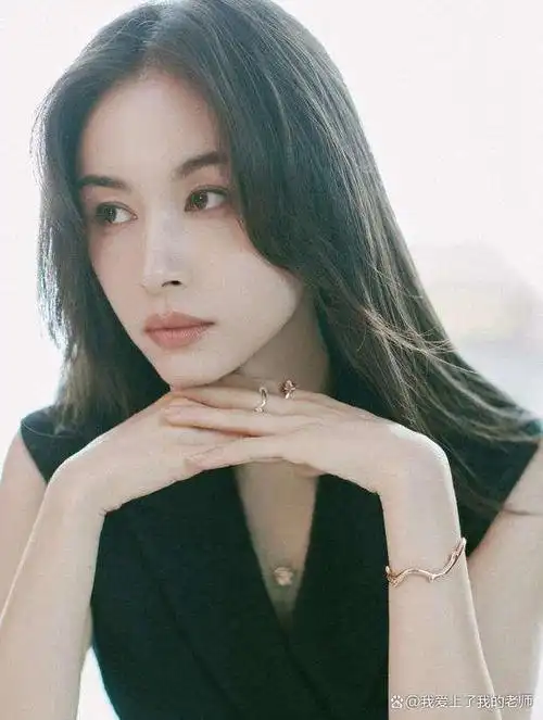 王子文有一种神奇的"魔力",靠发型和穿搭成为"170穿搭博主"