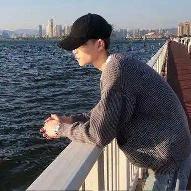 男生头像很干净阳光帅气高清