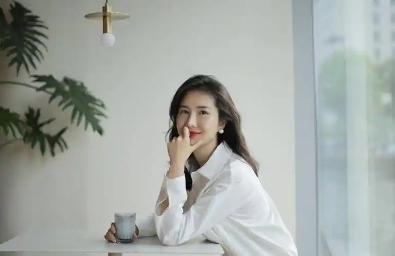 蒋凡老婆引众怒!借大众力量狙击张大奕?