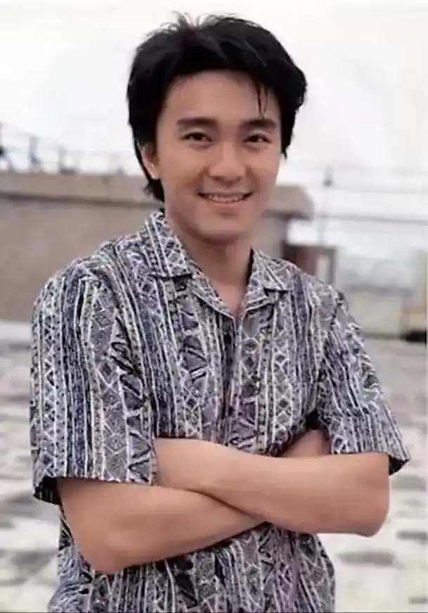 我的收藏 "星爷"周星驰亲笔签名 "一年一影帝,百年周星驰 - 抖音