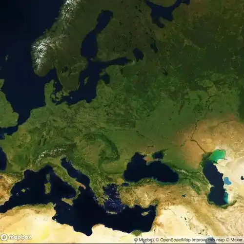 现在上场的选手是mapbox全球卫星影像地图