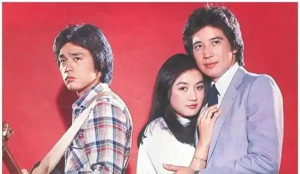 8位琼瑶男星颜值今昔对比,有人帅了一辈子,有人发福似奶奶