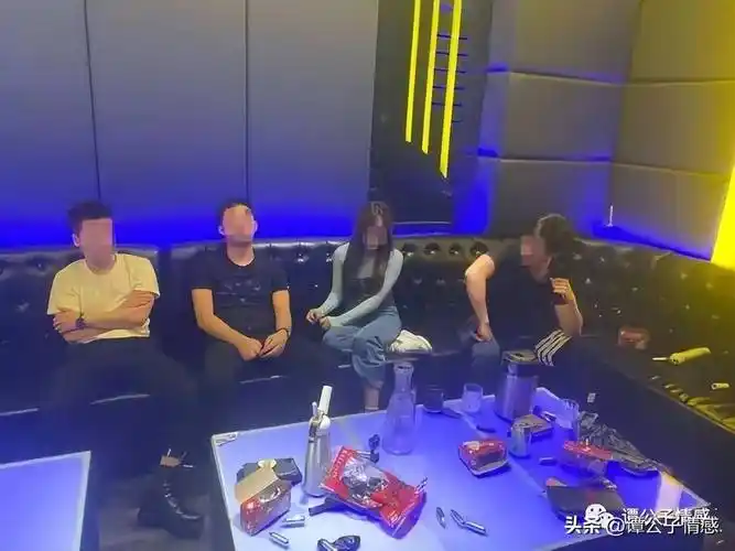 成都15岁女孩ktv陪酒坠楼画面曝光,背后"交易"细思极恐_丹丹_工作