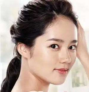 完成自己的目标所以说,这种脸型对于男人来说是比较好的一生运势分析