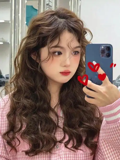 气质秋冬发型法式烫发显发量减龄不挑脸型