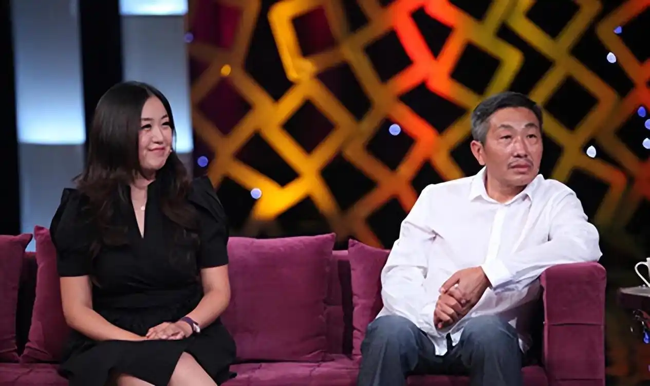 杜源与妻子相识于4岁,结婚41年无绯闻,现女儿是他的骄傲?