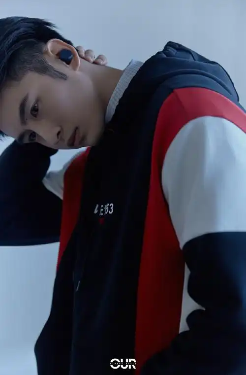 张云龙酷帅运动风写真图片26