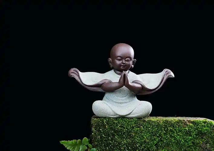 紫砂小和尚茶宠摆件禅意陶瓷小沙弥精品茶具茶玩家居饰品 禅心冥想