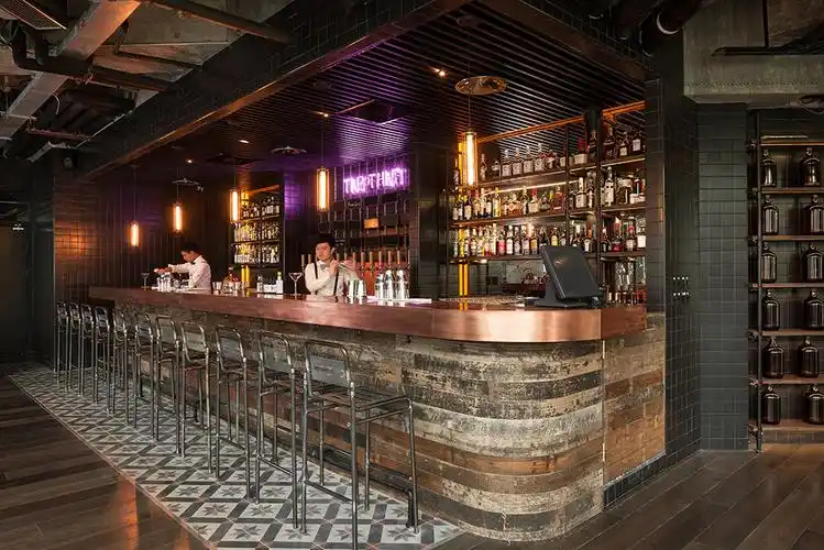 上海老法租界里的美食酒吧