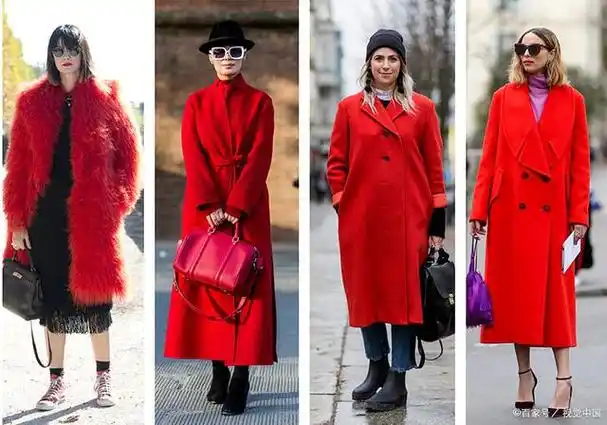 红色衣服搭配咖色衣服可以营造出一种温暖而时尚的氛围,让整体的穿搭