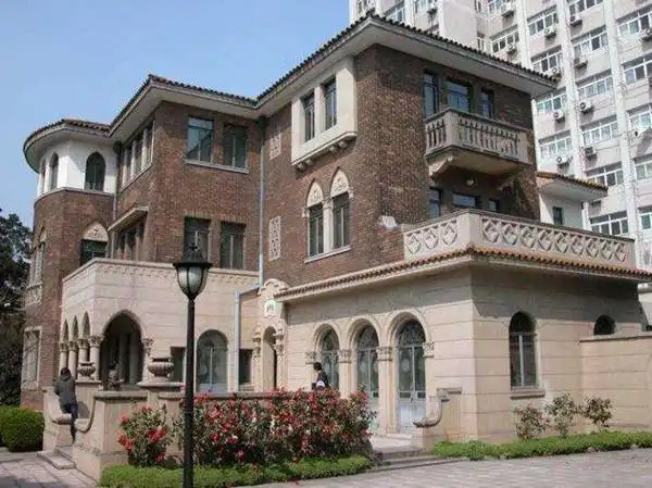 武康路上中西合璧的银行家别墅