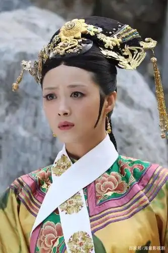 蒋欣让人着迷的角色,"贱人就是矫情"的霸气华妃娘娘