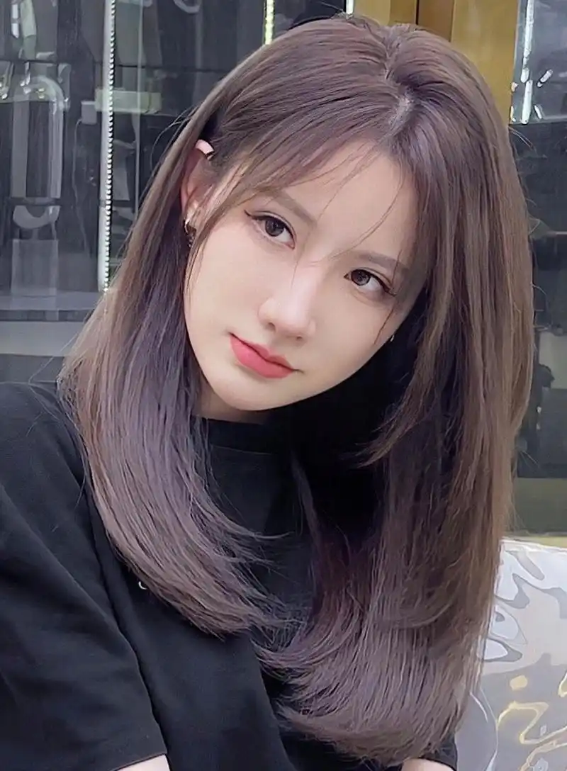 最97流行锁骨发型姐妹们可种草         	 圆脸方脸女生一定要尝试